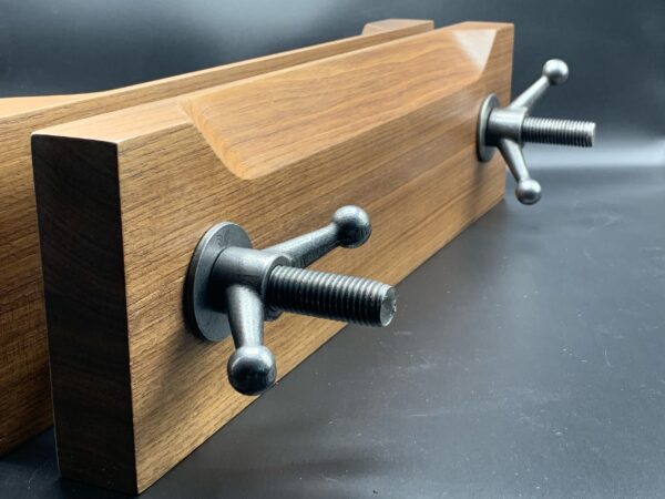 Walnut Finishing Press top 2